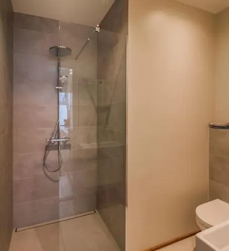 Katariina Allee Korter